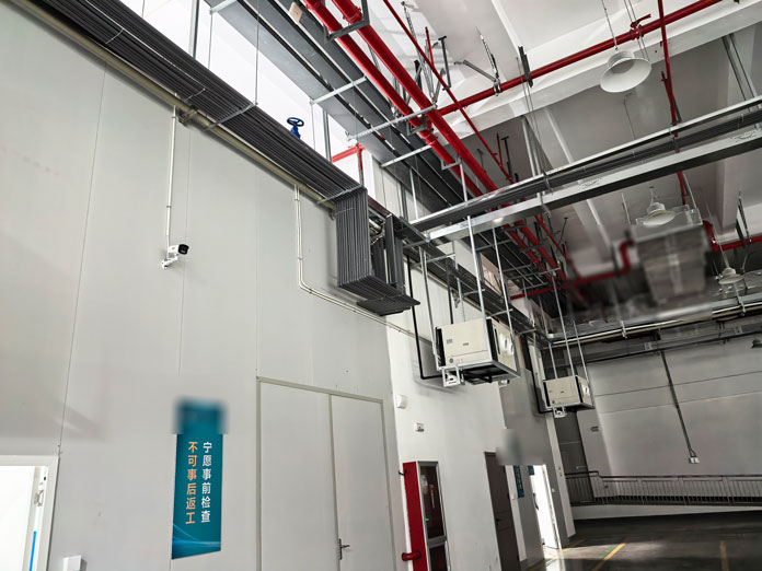 半導體生產車間整體控溫降溫，應用工業蒸發冷省電空調臥式射流機